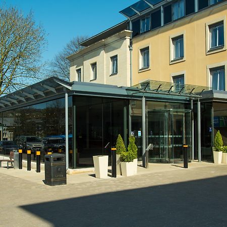 Holiday Inn Express Bath By Ihg Экстерьер фото